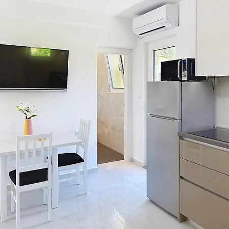 Charming Gabrijela 2 - For 2 Persons, With Terrace * Baska (Krk)