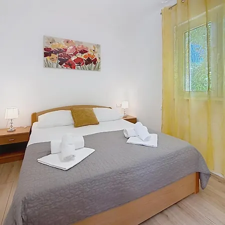 Charming Gabrijela 2 - For 2 Persons, With Terrace Baska (Krk)